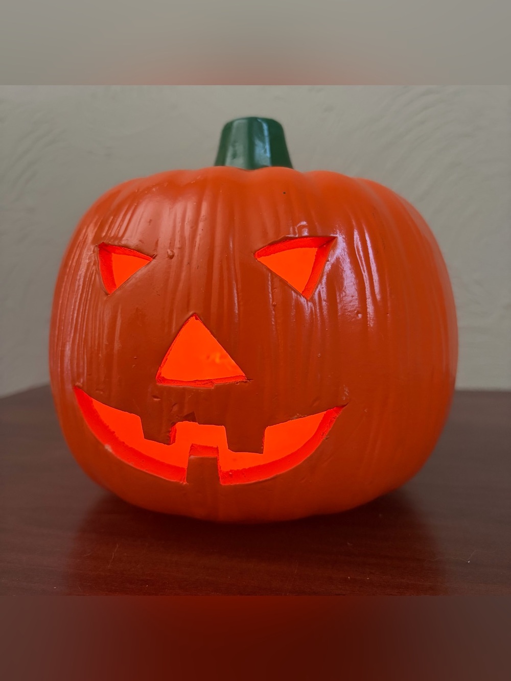 Vintage Ceramic Hand Painted Light Up Pumpkin Jack O Lantern Halloween Decor